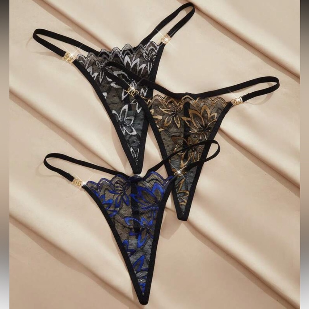 Metallic Embroidered 3 piece Thong Set NEW 🏷️